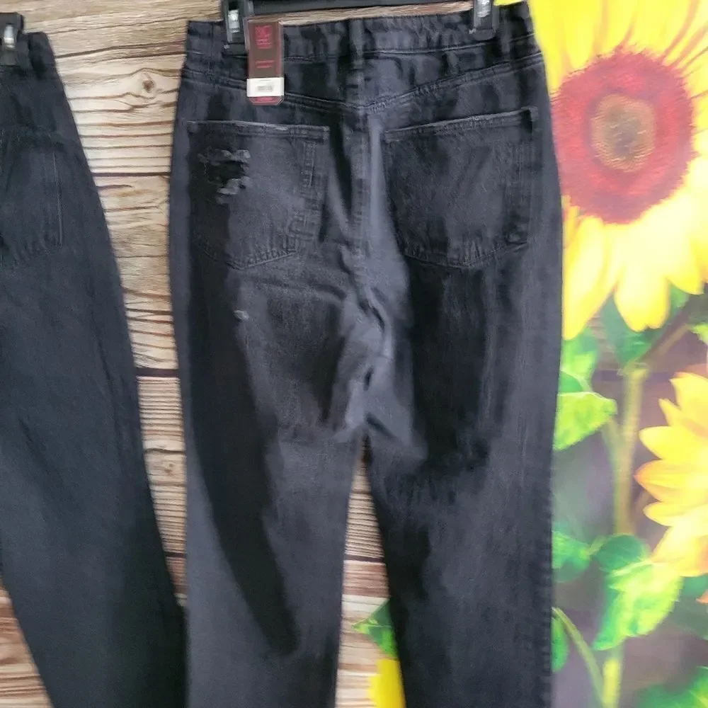 No Boundaries 2 pair Woman's super high rise jeans NWT - Picture 3 of 7